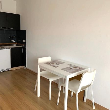 Appartement Renoviert, Modern Und Ruhig à Nuremberg Extérieur photo