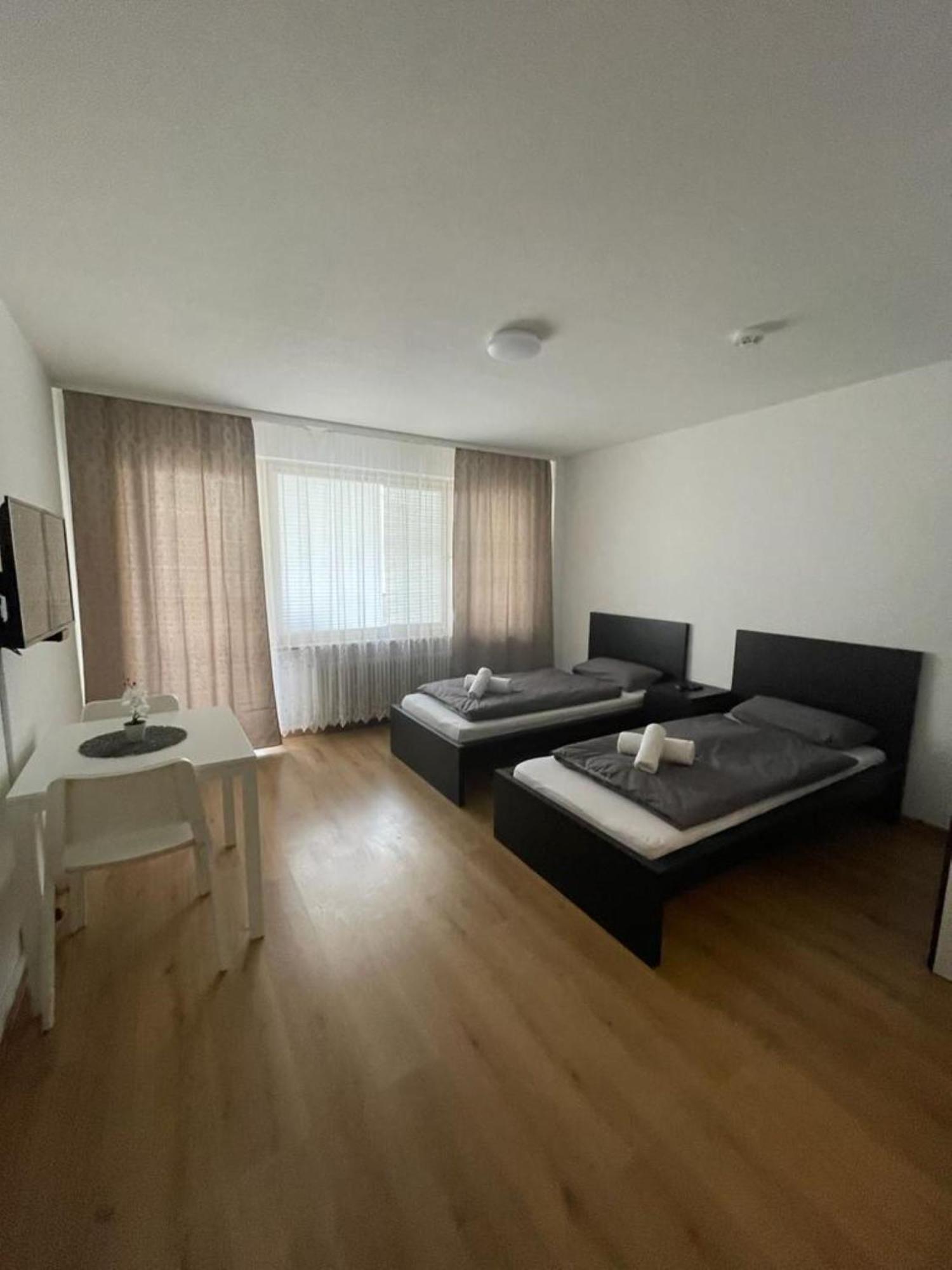 Appartement Renoviert, Modern Und Ruhig à Nuremberg Extérieur photo